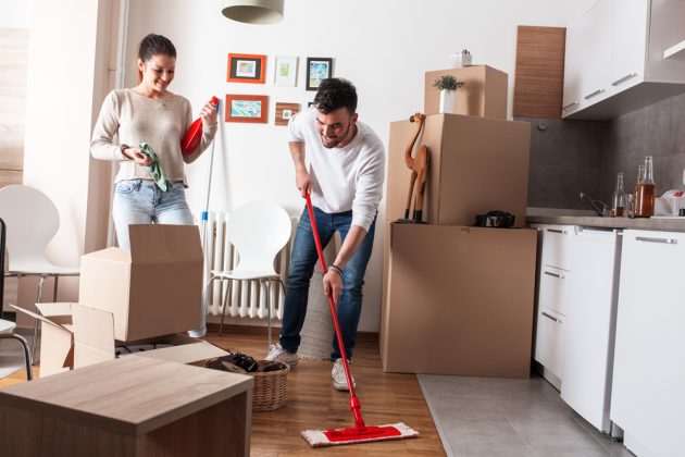 Při malování či lepení obkladů nezapomeňte na vhodný penetrační nátěr