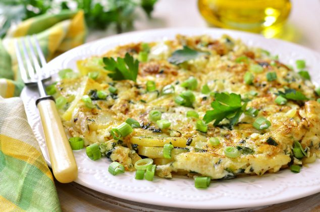 Lehká večeře: FRITTATA S JARNÍ CIBULKOU