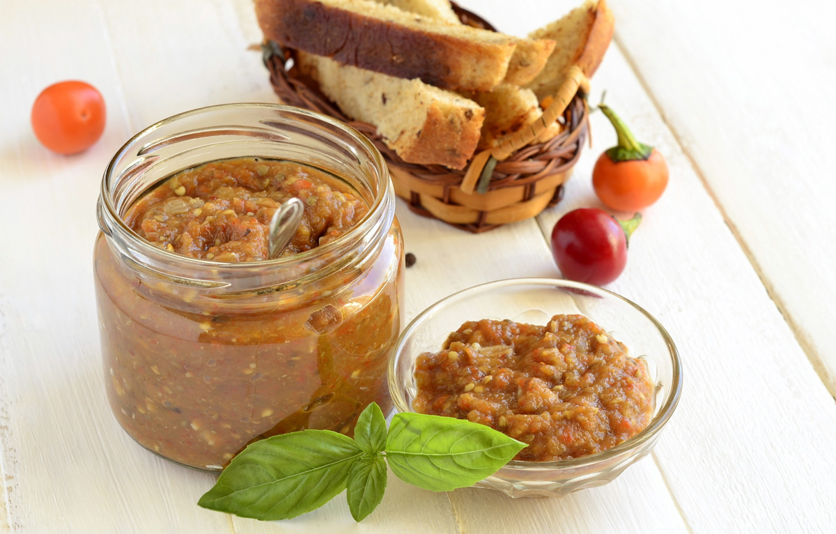 kaviar_baklazanovy_sshutterstock_673527613-_-kópia