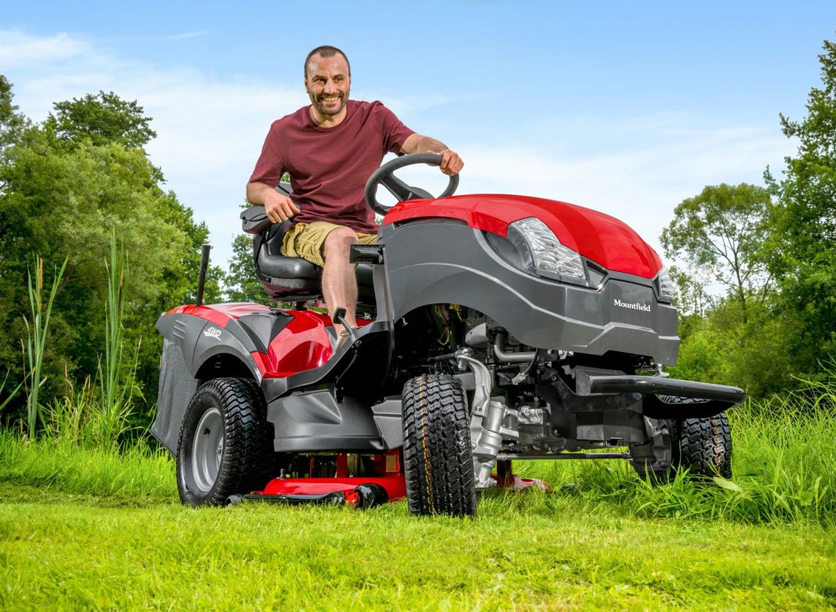 Zahradní traktor XHTY 240 4WD – čtyřkola