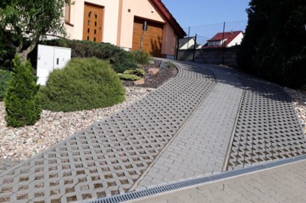 betonova zatravňovací dlažba Andezit