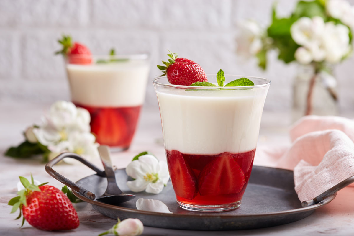 Jahodová panna cotta