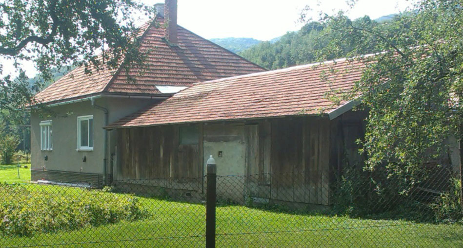 Proměna stodoly na dílnu, stará stodola