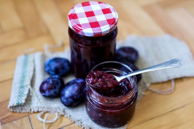 Jásáte z úrody švestek? Vyzkoušejte recept na ta nejlepší povidla