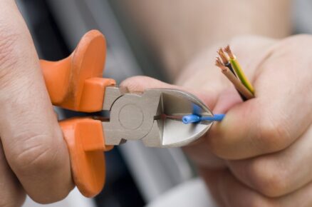 přeseknutý kabel