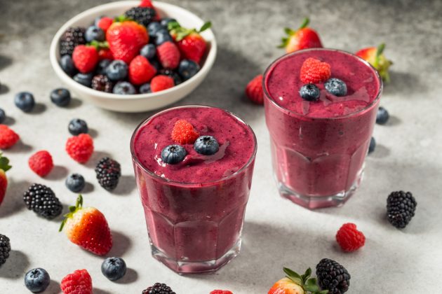 Ranní nakopávače: od miso polévky po smoothie, co zasytí i osvěží