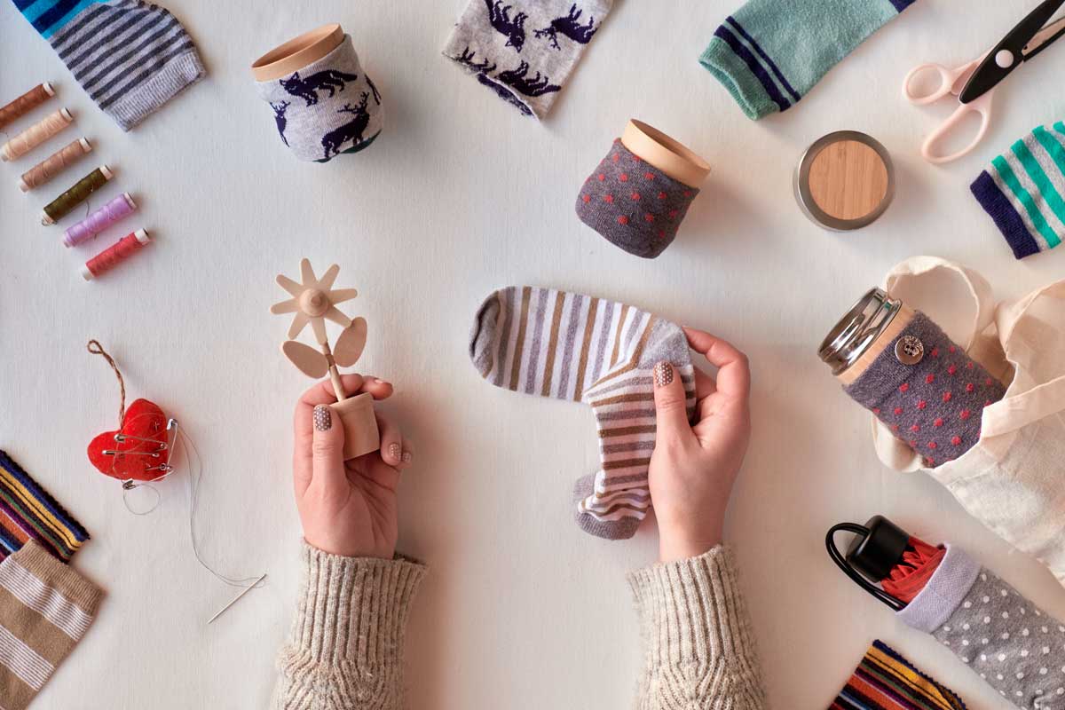 ponozkovy obal Ponožkový obal použitý jako měkká ochrana pro malé předměty