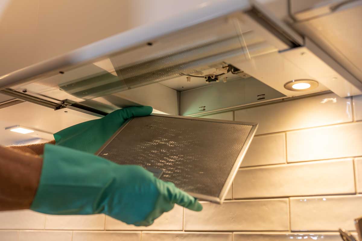 V zimě to neřešíme, na jaře litujeme. Chyby, které doma přehlížíme a stojí nás peníze