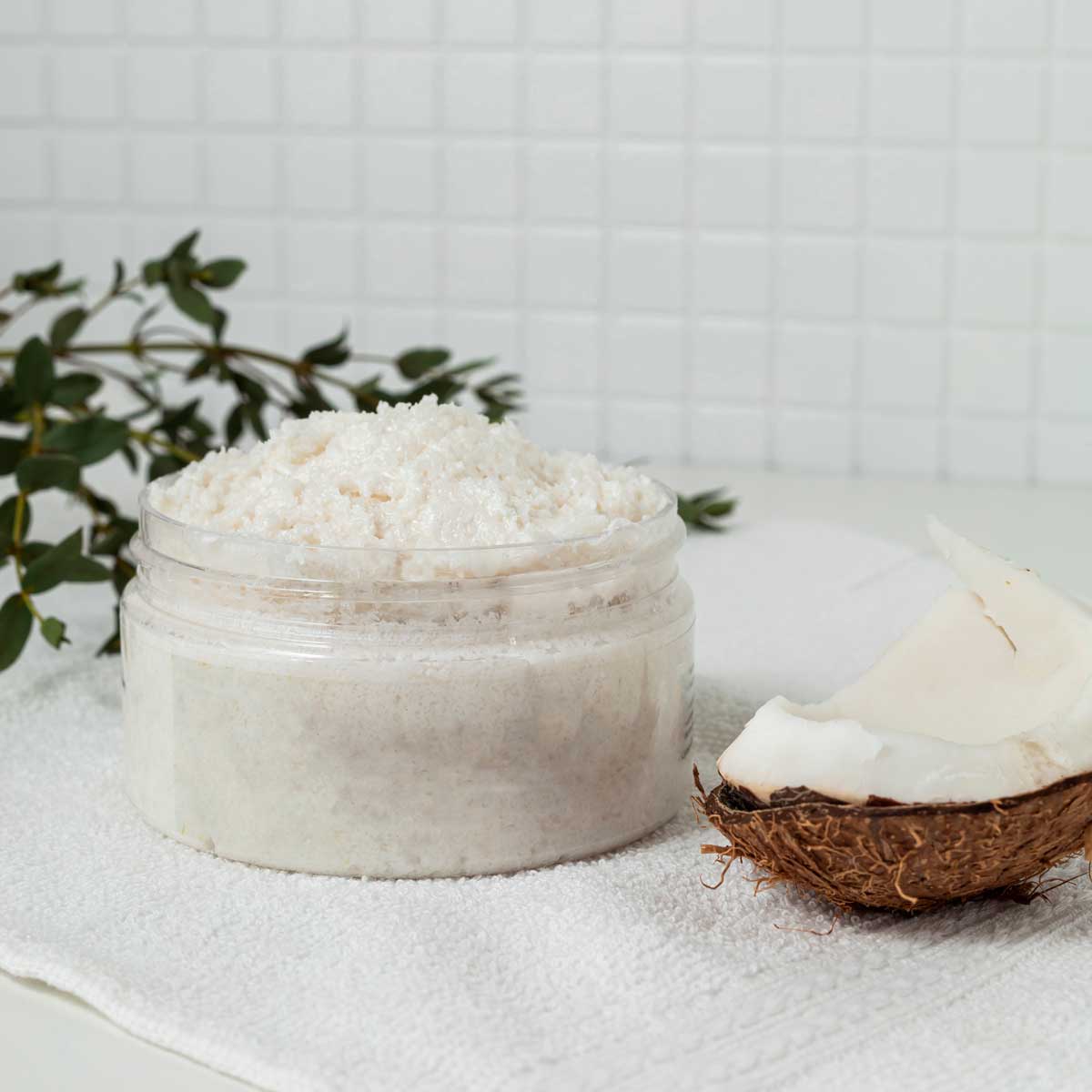 kokosovy peeling kokosový peeling z kokosového oleje a cukru pro jemnou a hydratovanou pokožku