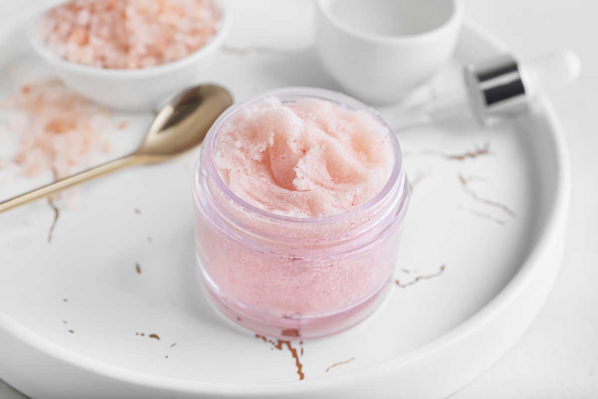 peeling z himalajske soli peeling z himalájské soli s přírodními oleji pro hladkou pokožku