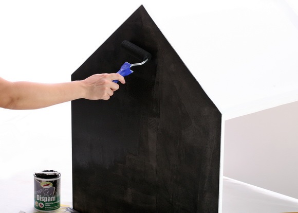 stolek tabulova barva