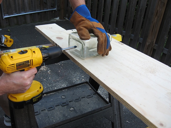 vrtani do sklad - lahev