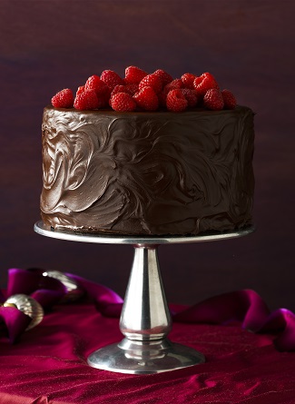cokoladovy dort s malinami
